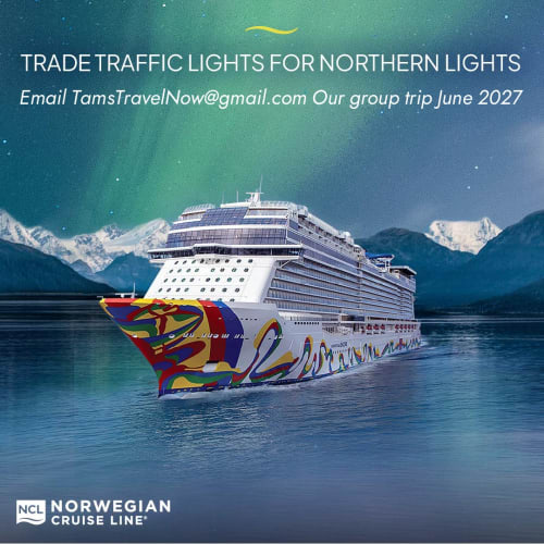 Norwegian Jade sailing through an Alaskan fjord